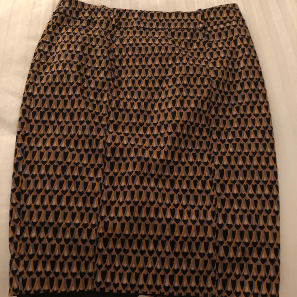 Patterned Pencil Skirt